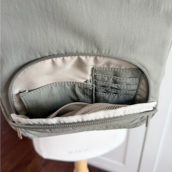 Isaac Mizrahi Backpack Holds Stanley Cup in Outside Pocket Sage Green Diaper Bag - Picture 3 of 16